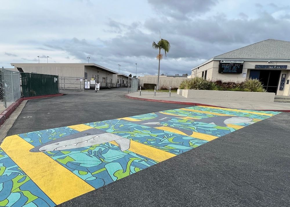 2022-APWA-Award-Niguel-Hills-Safety-Program_teal-sharks